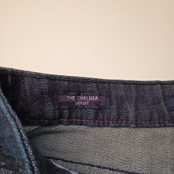 Vigoss Jeans Size 24/0 The Chelsea Skinny Low Rise Medium Wash Distressed - Picture 5 of 10